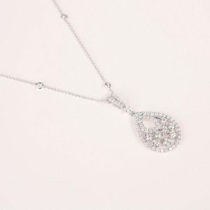 Halo Diamond Pendant
